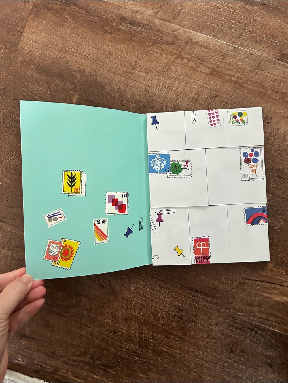 Kate Spade book of sticky notes - Picture 3 of 4